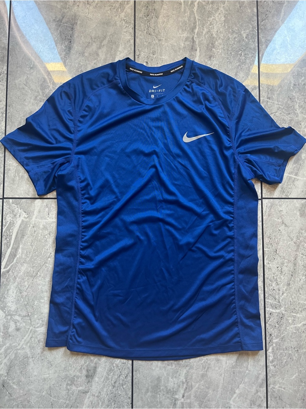 Nike Dri-FIT Men's Running T-Shirt Short Sleeve Royal Blue Swoosh Training Sz M